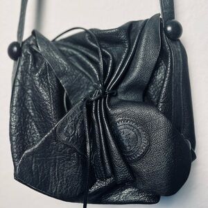 Carlos Falchi Purse Black Genuine Leather Crossbody Bag Flap Pockets Vintage